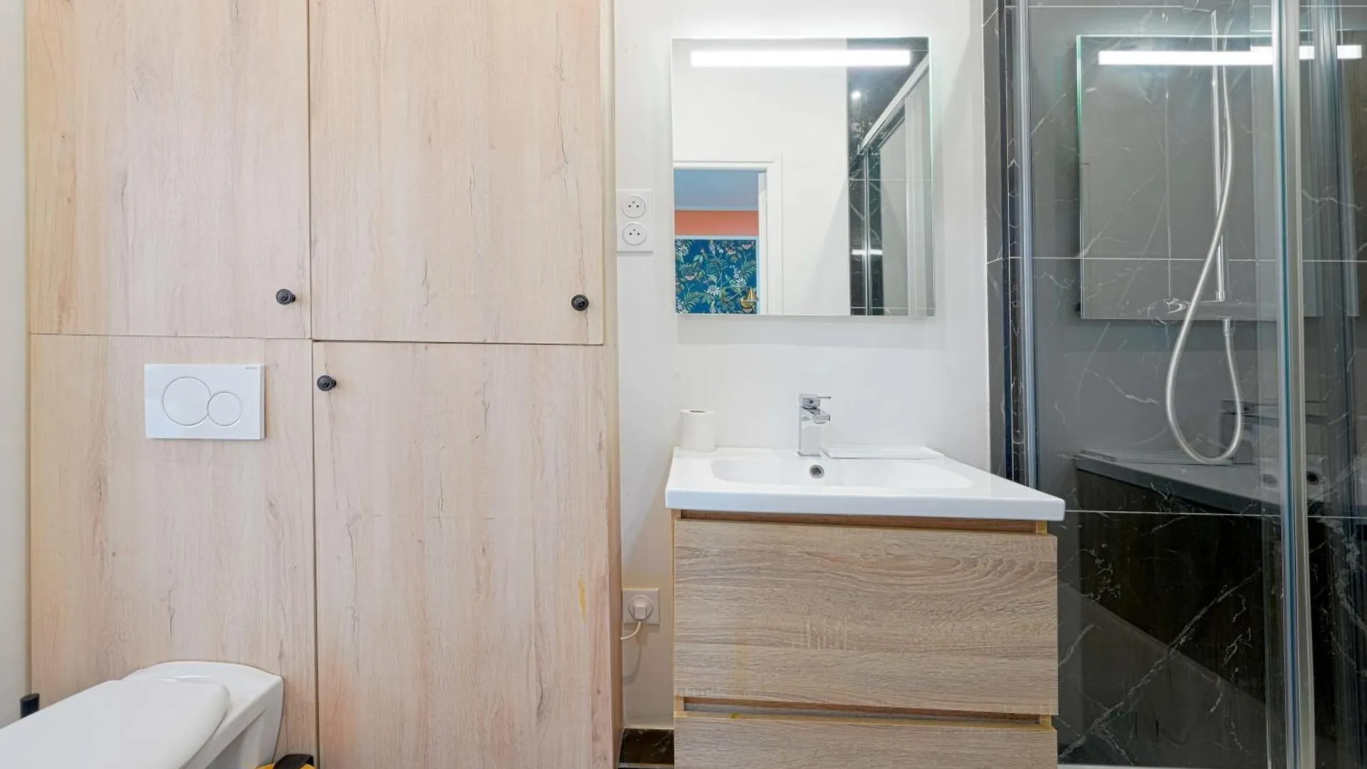 Apartment Modern Secure Studio- Perfect For 2- Catacombs Paris France